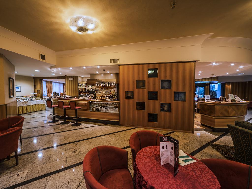 Hotel Valdarno Montevarchi Bagian luar foto