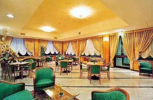 Hotel Valdarno Montevarchi Bagian luar foto