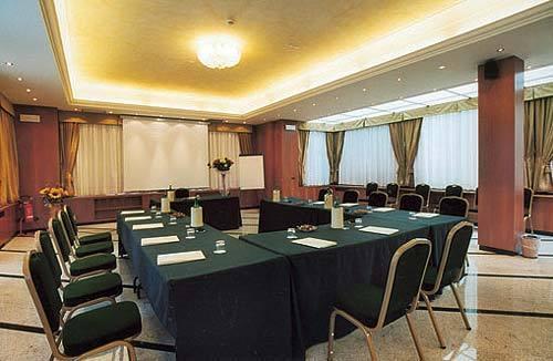 Hotel Valdarno Montevarchi Bagian luar foto